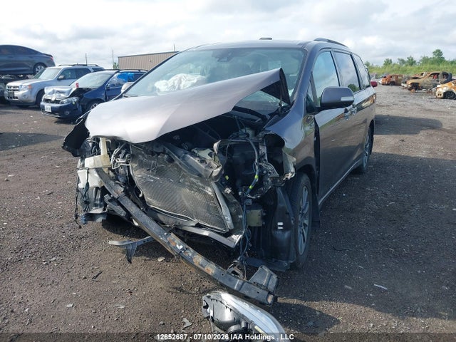 Продаж на аукціоні авто 2020 Toyota Sienna Xle/xle Premium/limited/limited Premium, vin: 5TDDZ3DC8LS249998, номер лоту: 12652687