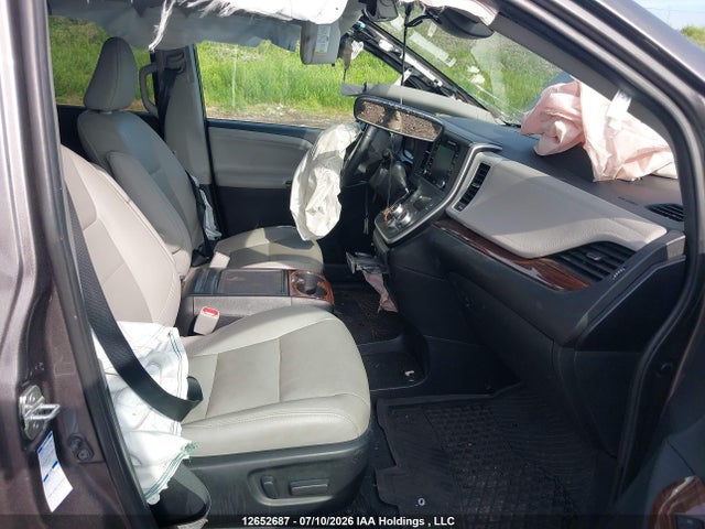 Продаж на аукціоні авто 2020 Toyota Sienna Xle/xle Premium/limited/limited Premium, vin: 5TDDZ3DC8LS249998, номер лоту: 12652687