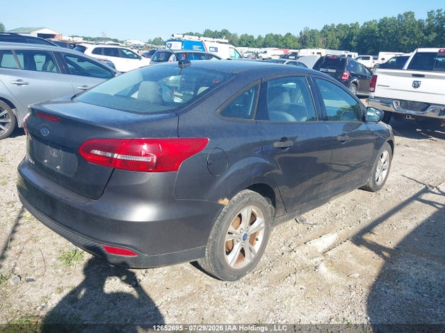 2017 Ford Focus S მანქანა იყიდება აუქციონზე, vin: 1FADP3E27HL250439, აუქციონის ნომერი: 12652695