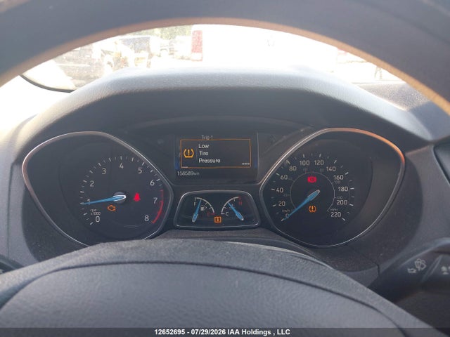 2017 Ford Focus S მანქანა იყიდება აუქციონზე, vin: 1FADP3E27HL250439, აუქციონის ნომერი: 12652695
