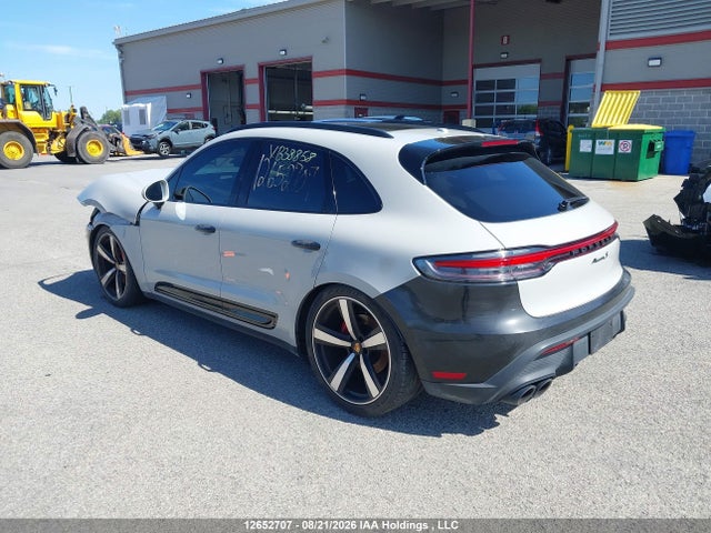 Продажа на аукционе авто 2023 Porsche Macan S, vin: WP1AG2A59PLB38858, номер лота: 12652707