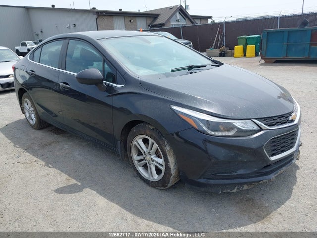 2017 1G1BE5SM5H7108228 main image