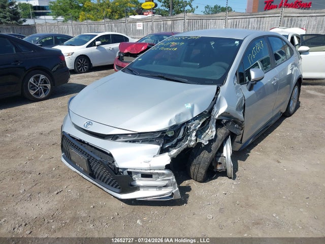 5YFB4MBE6NP119004 Toyota COROLLA SE