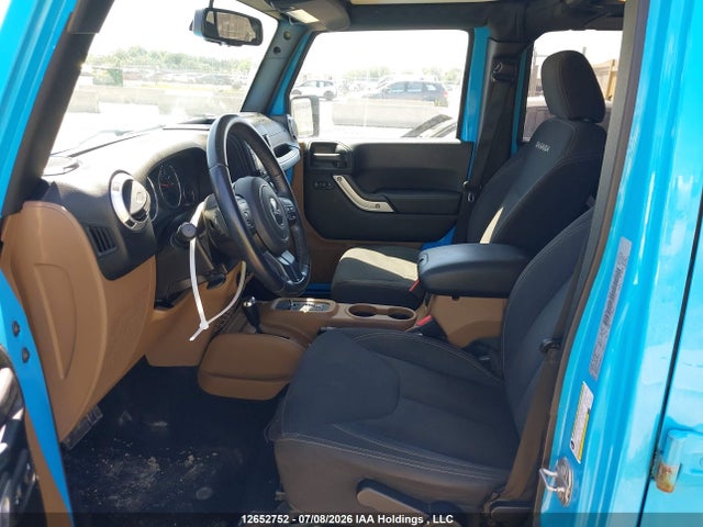 2018 Jeep Wrangler Unlimited Sahara მანქანა იყიდება აუქციონზე, vin: 1C4BJWEG4JL870624, აუქციონის ნომერი: 12652752