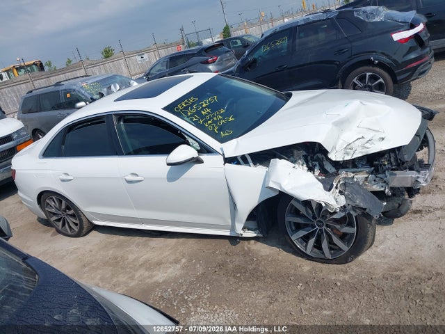Aukcja sprzedaży 2021 Audi A4 Premium 40, vin: WAUABAF49MA077221, numer aukcji: 12652757