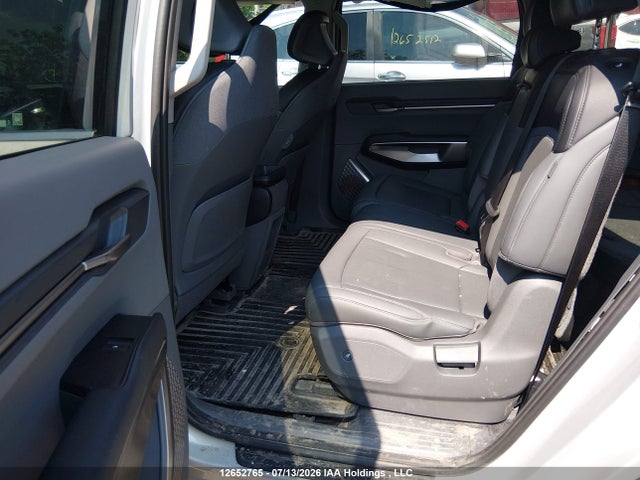 2026 Kia Ev9 Land Awd მანქანა იყიდება აუქციონზე, vin: KNDAFFS57T6070790, აუქციონის ნომერი: 12652765