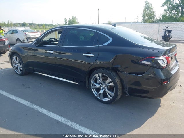 JN1AY1PR8FM180288 Infiniti Q70l 5.6