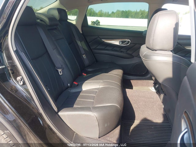 JN1AY1PR8FM180288 Infiniti Q70l 5.6