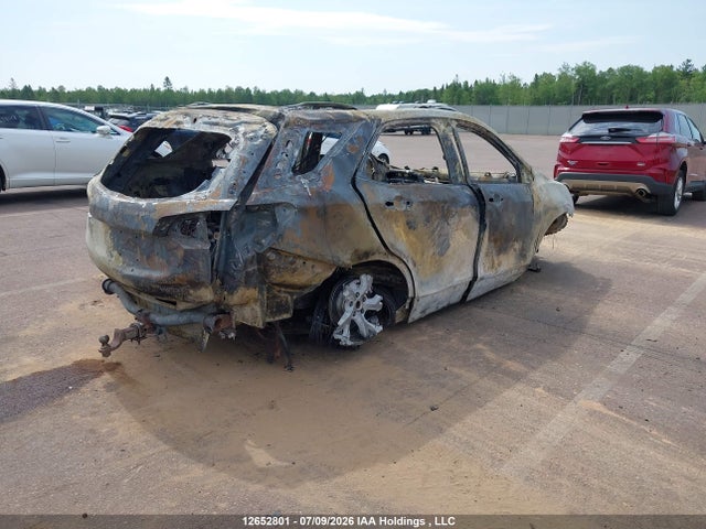 2GNAXTEXXJ6163147 Chevrolet EQUINOX LT