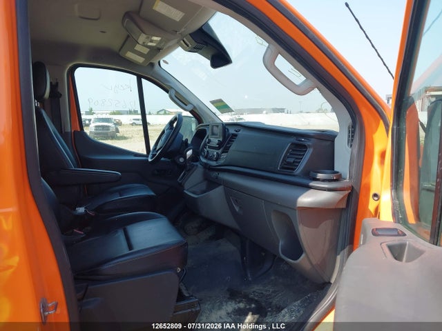 12652809 :رقم المزاد ، 1FTYE1Y88MKA26974 vin ، 2021 Ford Transit T-150 مزاد بيع