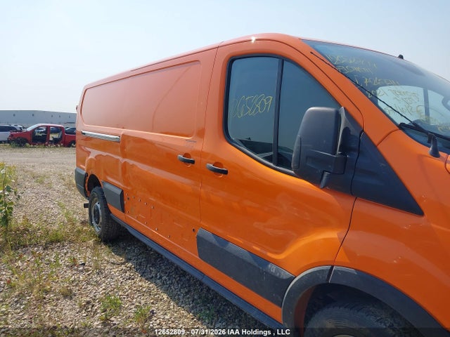 12652809 :رقم المزاد ، 1FTYE1Y88MKA26974 vin ، 2021 Ford Transit T-150 مزاد بيع