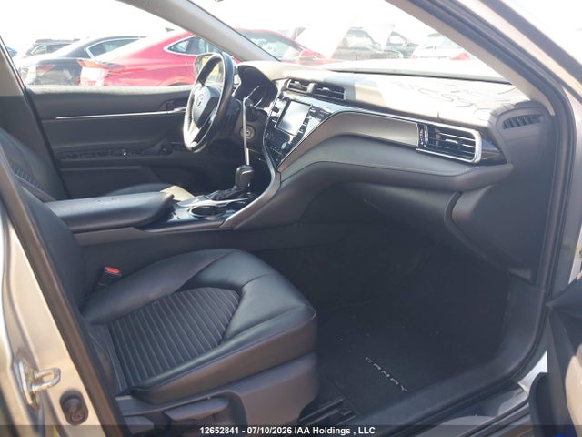 2019 Toyota Camry L/le/xle/se/xse მანქანა იყიდება აუქციონზე, vin: 4T1B11HK3KU762022, აუქციონის ნომერი: 12652841