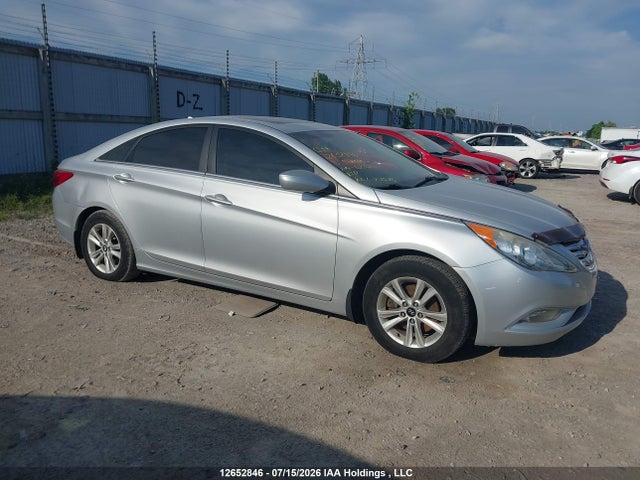 Продажа на аукционе авто 2013 Hyundai Sonata Gls, vin: 5NPEB4AC3DH627610, номер лота: 12652846
