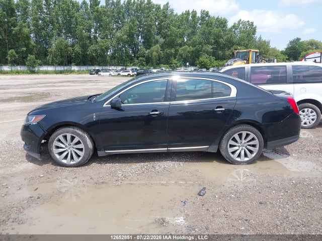 Lincoln MKS 2016 1LNHL9EK1GG600032 Image 15
