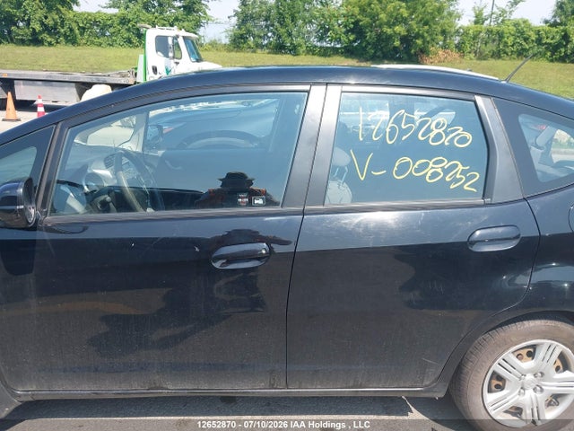 12652870 :رقم المزاد ، LUCGE8G5XD3008252 vin ، 2013 Honda Fit Lx مزاد بيع
