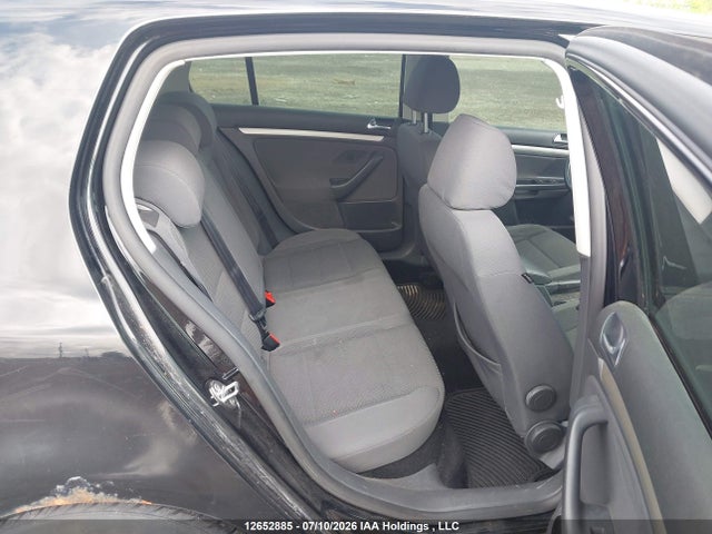 12652885 :رقم المزاد ، WVWDA71KX9W112726 vin ، 2009 Volkswagen Rabbit مزاد بيع