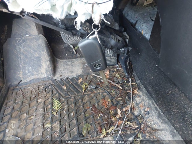 Toyota RAV4 LE 2020 2T3Z1RFV3LC085185 Image 11