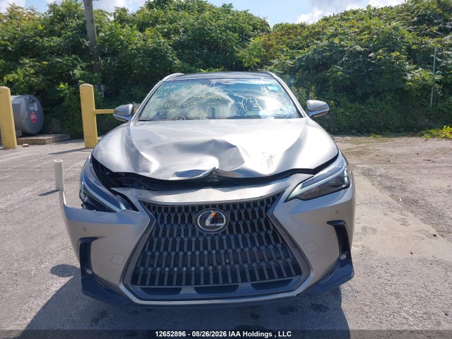 2T2GKCEZXSC048787 Lexus Nx 350h 350h