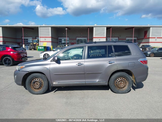 12652901 :رقم المزاد ، JTEBC3EHXD2017734 vin ، 2013 Toyota Highlander Hybrid Hybrid مزاد بيع