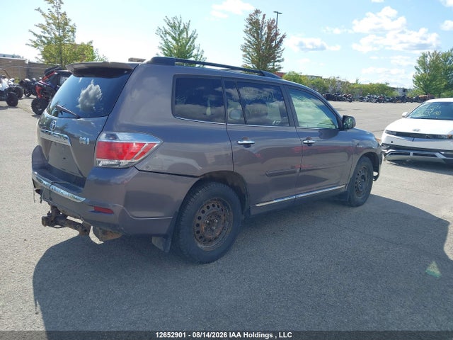 12652901 :رقم المزاد ، JTEBC3EHXD2017734 vin ، 2013 Toyota Highlander Hybrid Hybrid مزاد بيع