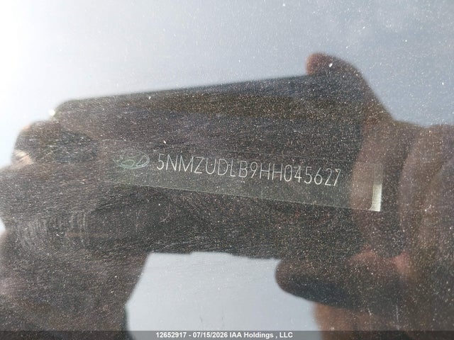 5NMZUDLB9HH045627 Hyundai SANTA FE SPORT