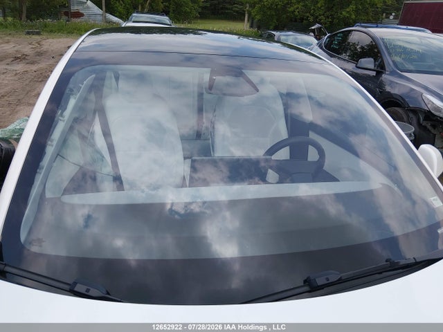 2024 Tesla Model 3 მანქანა იყიდება აუქციონზე, vin: LRW3E7FA5RC276027, აუქციონის ნომერი: 12652922