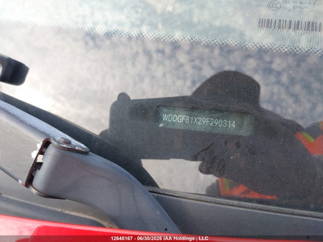 2009 Mercedes-benz C 300 4matic მანქანა იყიდება აუქციონზე, vin: WDDGF81X29F290314, აუქციონის ნომერი: 12645167