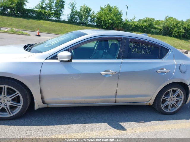 Продаж на аукціоні авто 2013 Acura Ilx, vin: 19VDE1F75DE401076, номер лоту: 12645173