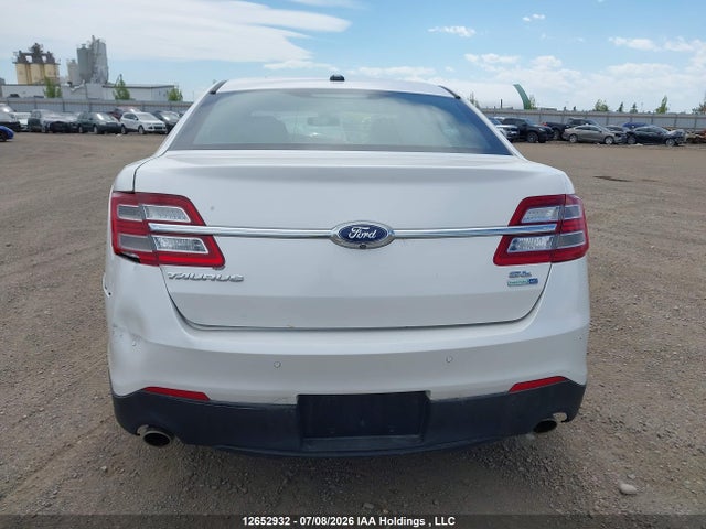 12652932 :رقم المزاد ، 1FAHP2H87FG150424 vin ، 2015 Ford Taurus Sel مزاد بيع