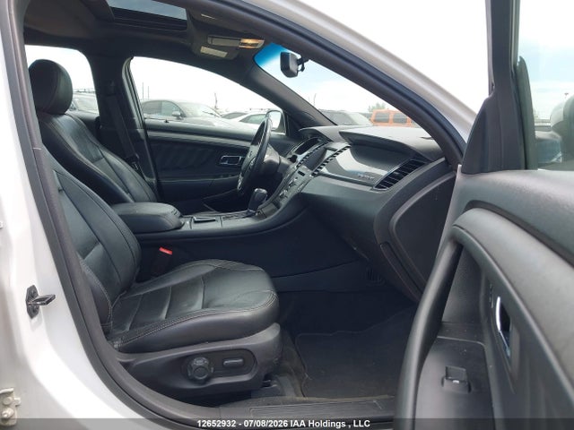 12652932 :رقم المزاد ، 1FAHP2H87FG150424 vin ، 2015 Ford Taurus Sel مزاد بيع