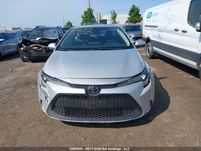Toyota COROLLA LE 2022 5YFBPMBE1NP301474 Image 12