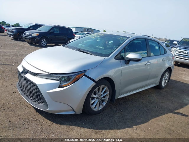 Toyota COROLLA LE 2022 5YFBPMBE1NP301474 Image 2