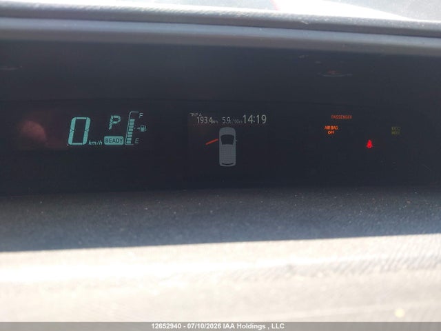 Toyota PRIUS C 2014 JTDKDTB38E1563031 Image 7