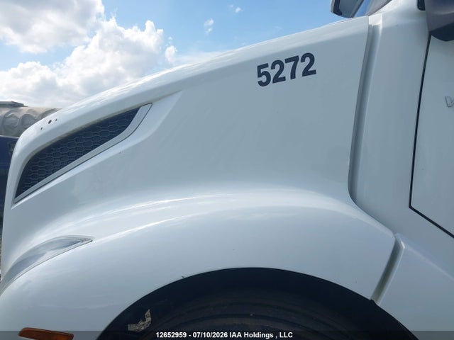 Volvo VNL 2021 4V4NC9EJ3MN278469 Image 10
