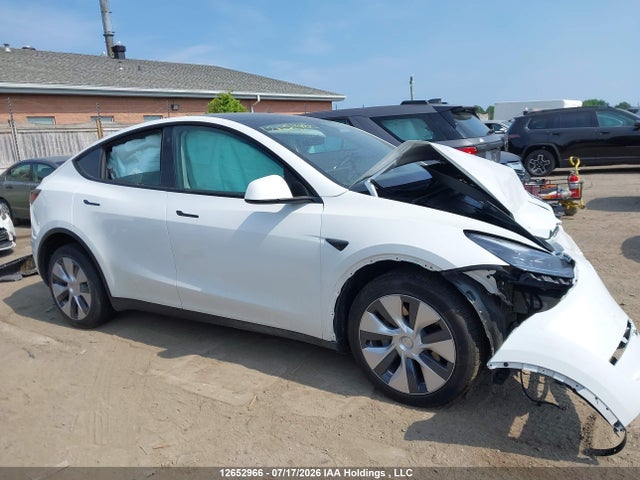 Продаж на аукціоні авто 2023 Tesla Model Y Long Range, vin: LRWYGDEE1PC105114, номер лоту: 12652966