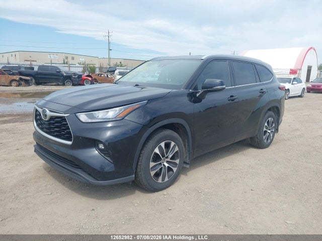 Продаж на аукціоні авто 2020 Toyota Highlander Xle, vin: 5TDGZRBH1LS513982, номер лоту: 12652982