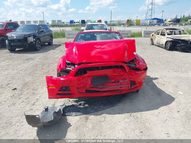 Ford Mustang Convertible 2014 1ZVBP8EMXE5307908 Image 12