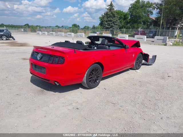 Ford Mustang Convertible 2014 1ZVBP8EMXE5307908 Image 4