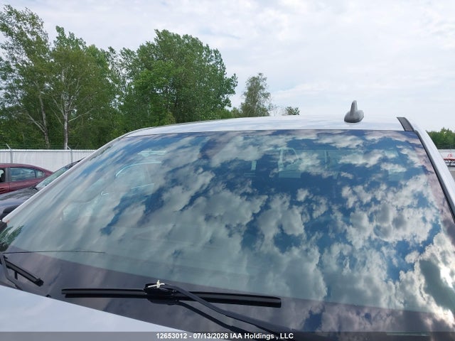 Chevrolet Silverado K1500 Custom 2019 1GCUYBEF3KZ314582 Image 17