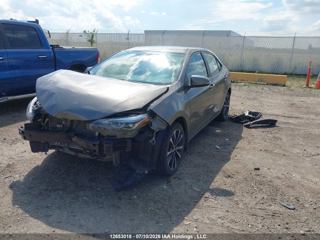 2T1BURHE3KC128128 Toyota Corolla