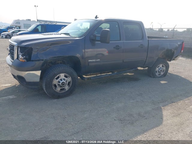 12653021 :رقم المزاد ، 1GT120CG6BF220539 vin ، 2011 Gmc Sierra K2500 Sle مزاد بيع