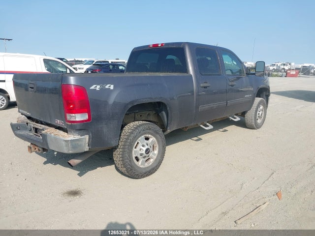 12653021 :رقم المزاد ، 1GT120CG6BF220539 vin ، 2011 Gmc Sierra K2500 Sle مزاد بيع