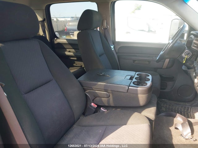 12653021 :رقم المزاد ، 1GT120CG6BF220539 vin ، 2011 Gmc Sierra K2500 Sle مزاد بيع
