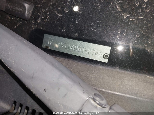 12632516 :رقم المزاد ، 1FAHP2E86DG198742 vin ، 2013 Ford Taurus Sel مزاد بيع