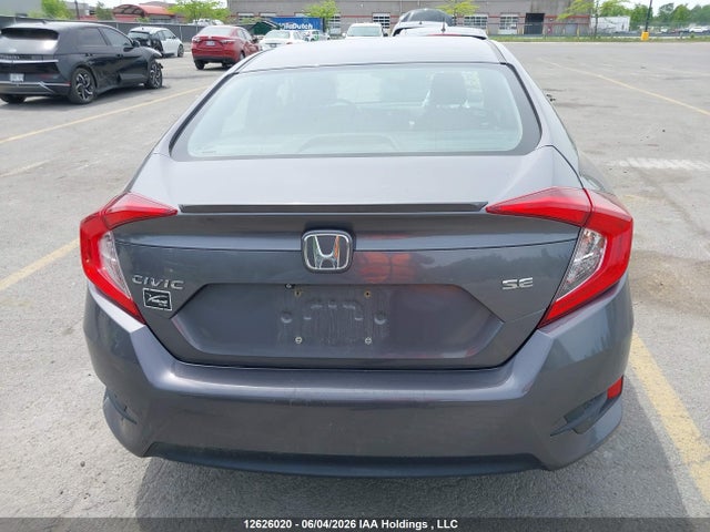 Honda CIVIC SE 2018 2HGFC2F64JH013745 Image 16