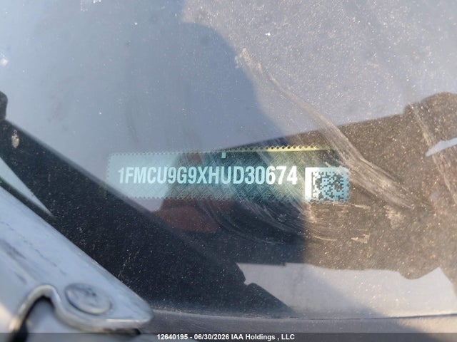 12640195 :رقم المزاد ، 1FMCU9G9XHUD30674 vin ، 2017 Ford Escape Se مزاد بيع