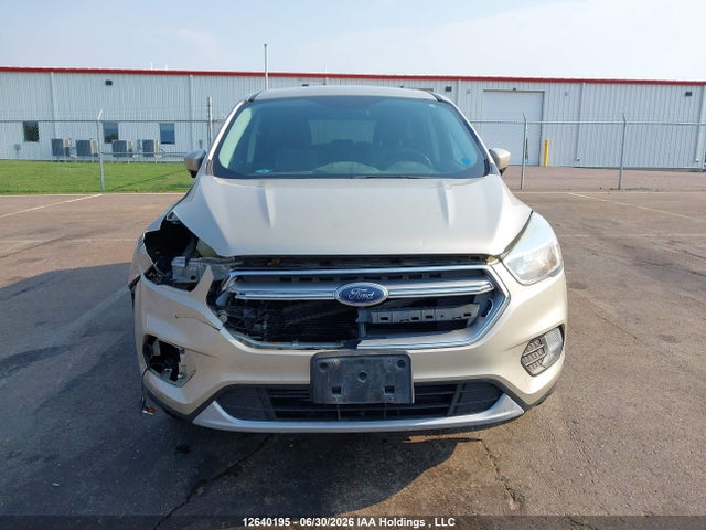 12640195 :رقم المزاد ، 1FMCU9G9XHUD30674 vin ، 2017 Ford Escape Se مزاد بيع