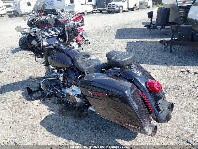Harley-Davidson FLHXSE 2020 5HD1PXL39LB953417 Image 3