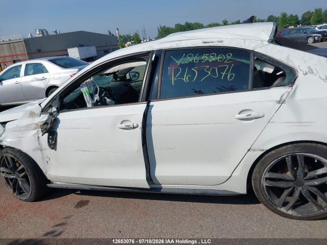 Aukcja sprzedaży 2015 Volkswagen Jetta Gli, vin: 3VW5S7AJ4FM265202, numer aukcji: 12653076