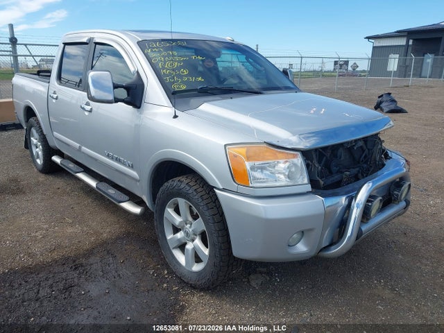12653081 :رقم المزاد ، 1N6AA07C99N300098 vin ، 2009 Nissan Titan Xe/se/le/pro-4x مزاد بيع